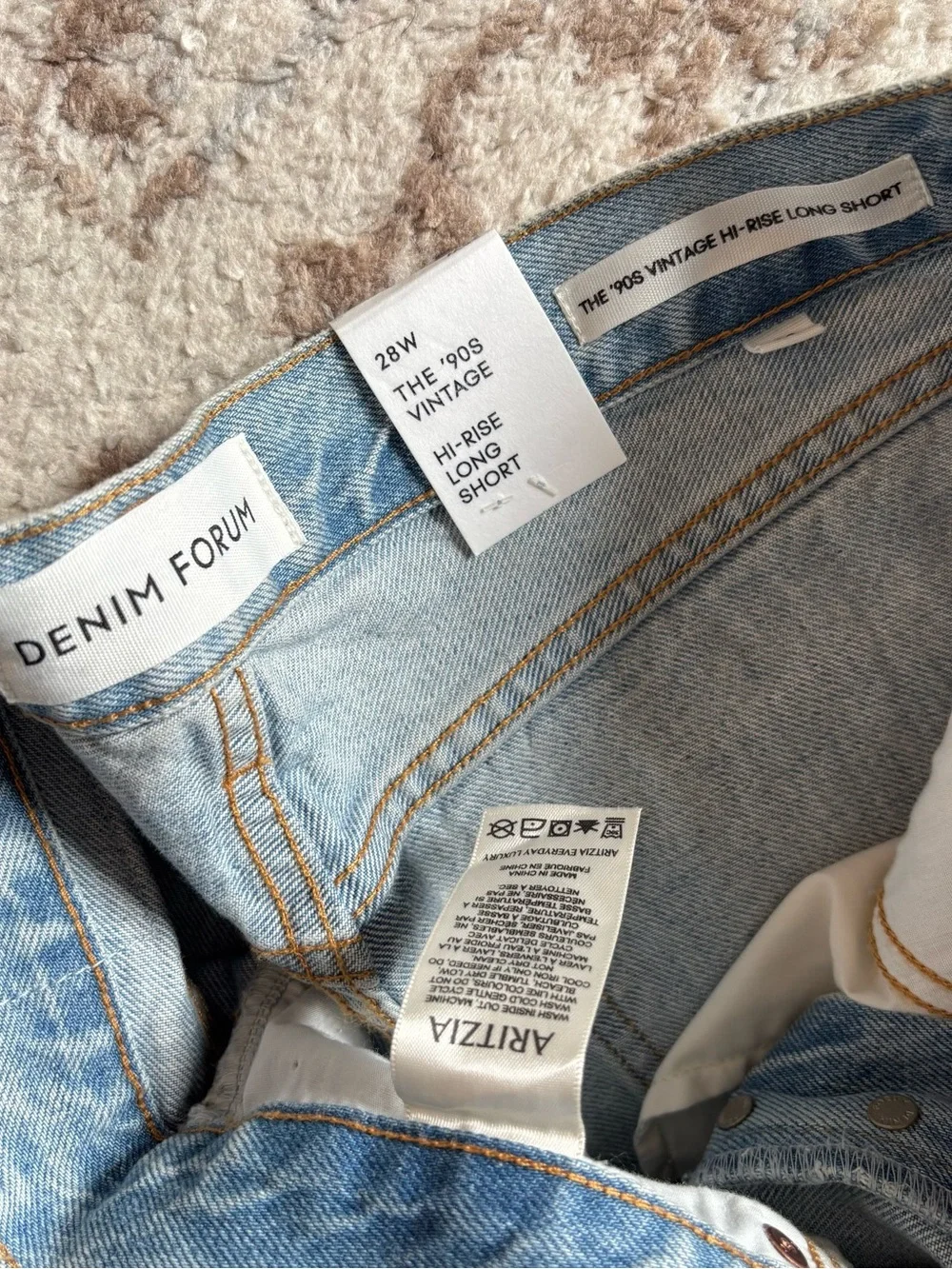 Denim Forum NWT The 90s Vintage High-Rise Long Denim Short Raw Hem Aritzia